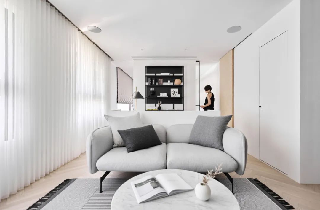 现代黑白灰搭配的北欧风住宅丨工作室-65