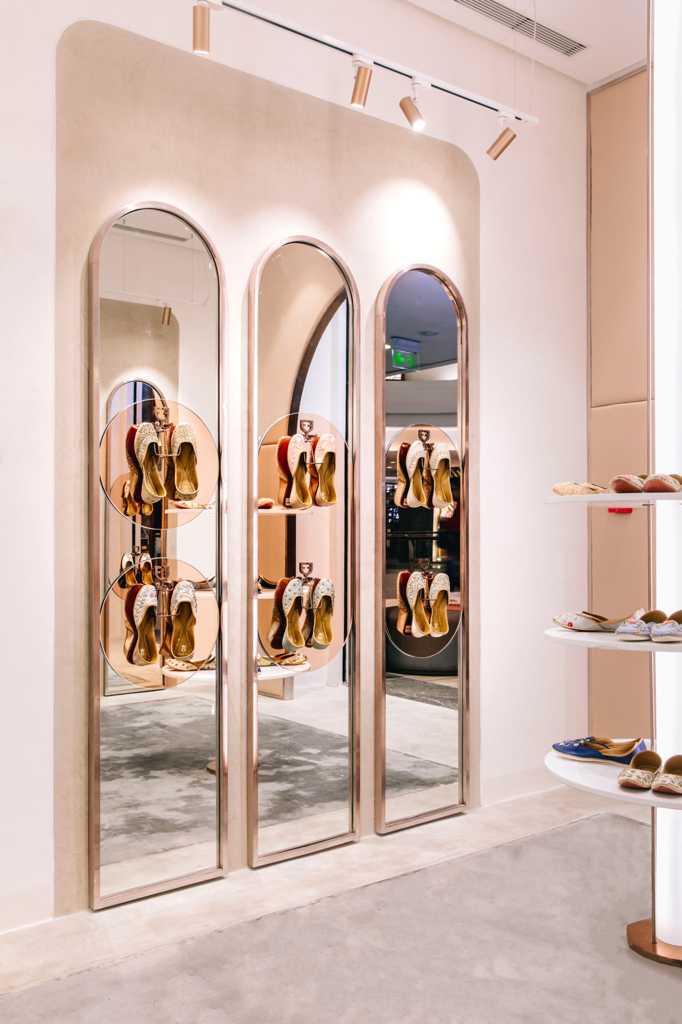 Fizzy Goblet 鞋店-9