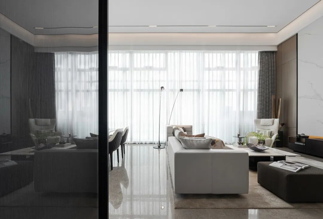 杭州滨江海威天地 Loft 样板间 | 现代主义美学典范-16