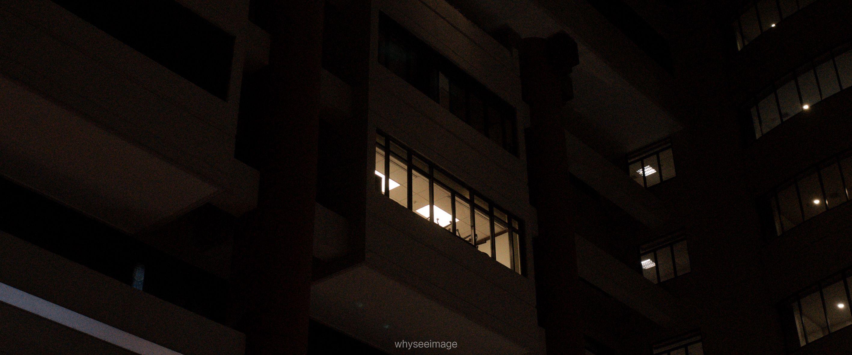 明亮时刻 · 不如回到街头丨中国上海丨whyseeimage-28