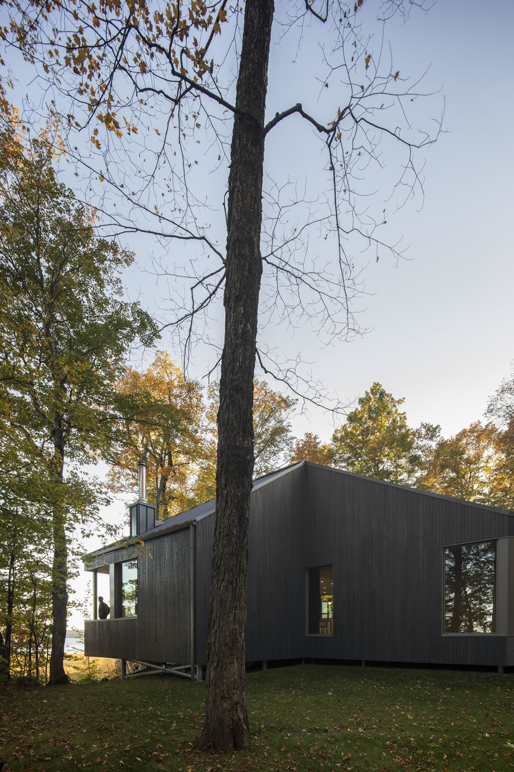 魁北克L'Échouage别墅丨加拿大魁北克丨Bourgeois,Lechasseur architees-12