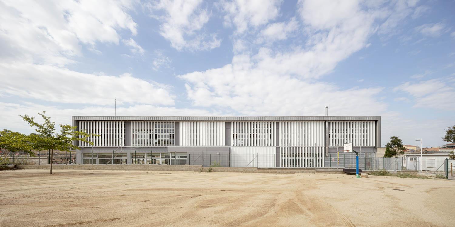 西班牙 Sant Fruitós 教育建筑丨西班牙巴塞罗那丨Adrià Goula-10