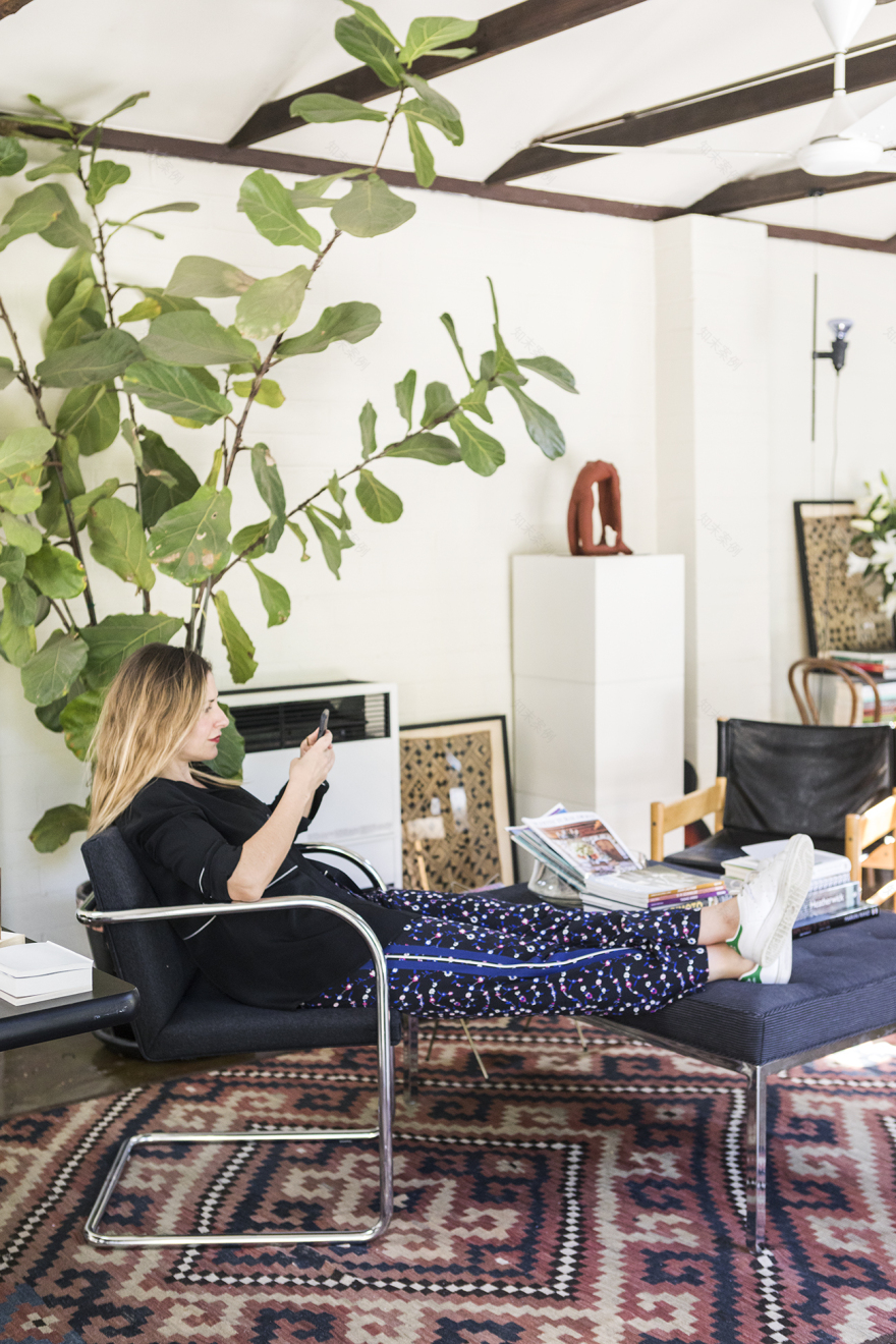 LA室内设计师的Silverlake平房丨美国洛杉矶丨Jezek(同名室内设计公司负责人)-28