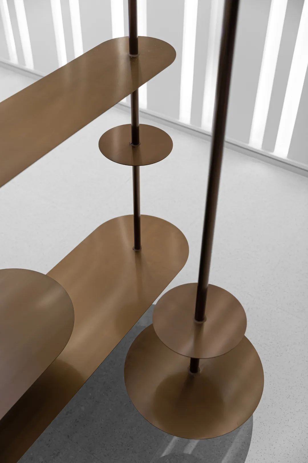 杭州恋燕紫涵“鸟巢”概念店，极简趣味与空间美学结合-56