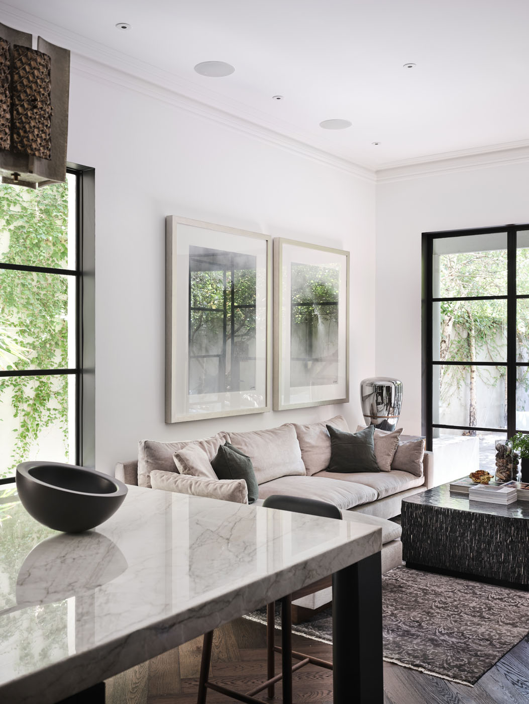 Red Door Project 的 Grey Residence-2