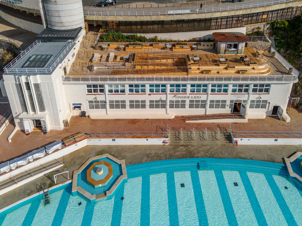 普利茅斯廷赛德露天泳池丨英国普利茅斯丨LHC Design-22