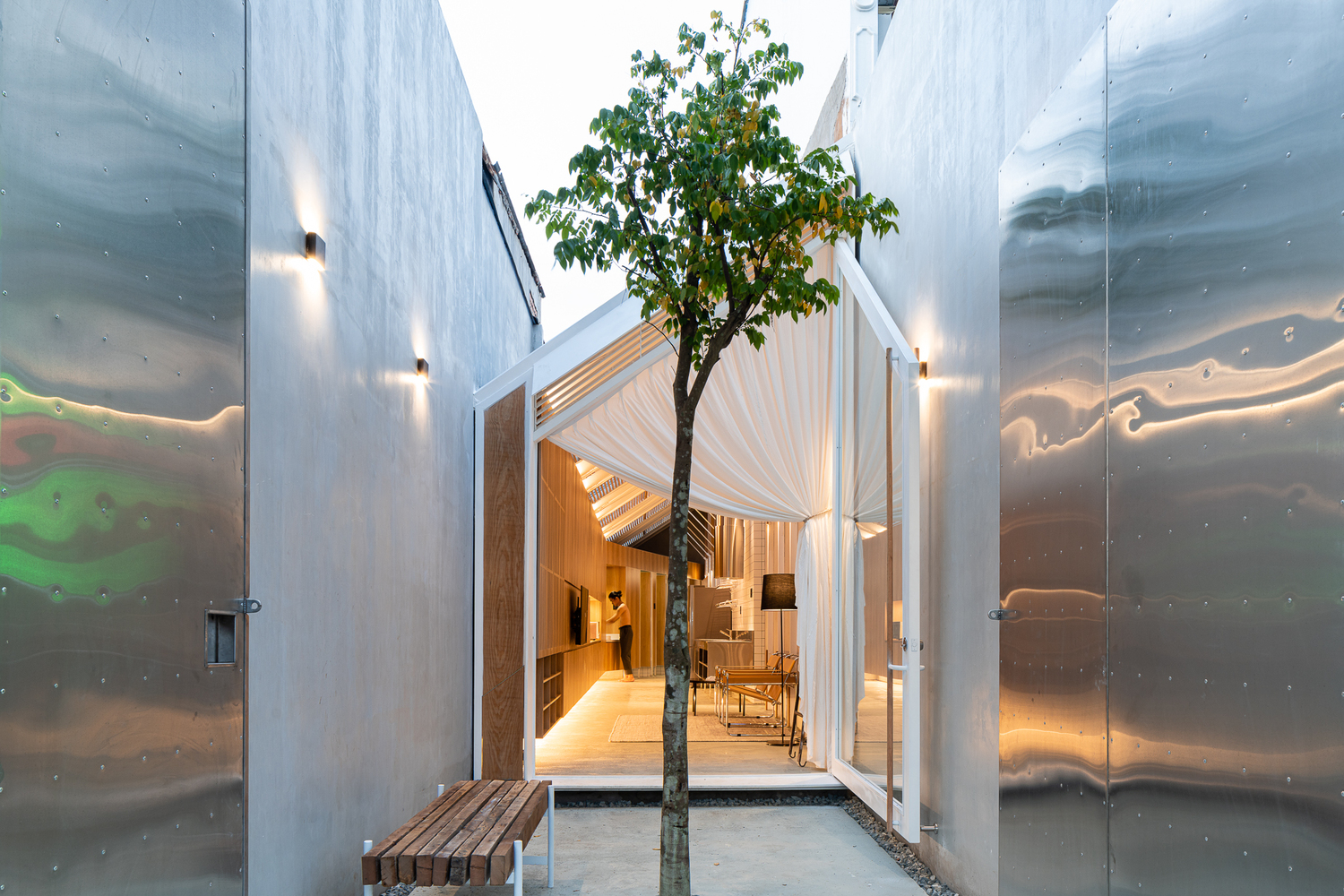 温情的城市飞行舱——越南 303 公寓-23