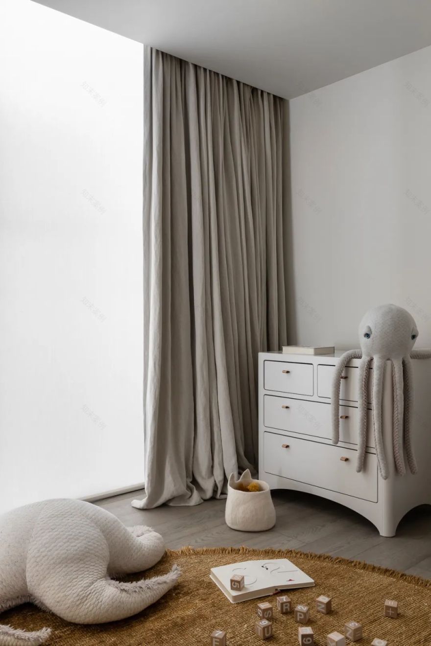 光与开放 · 艾玛·塞尔泽的极简之家丨澳大利亚墨尔本丨Selzer 设计工作室-18