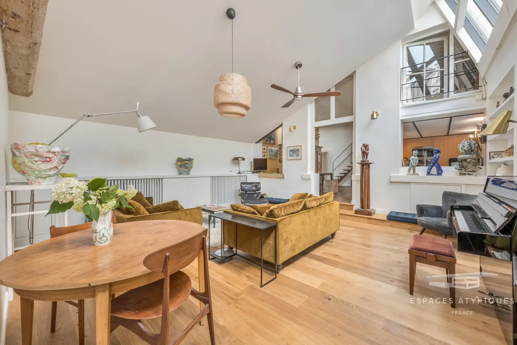 复古工业风 Loft，当代设计师的绝美之作-6