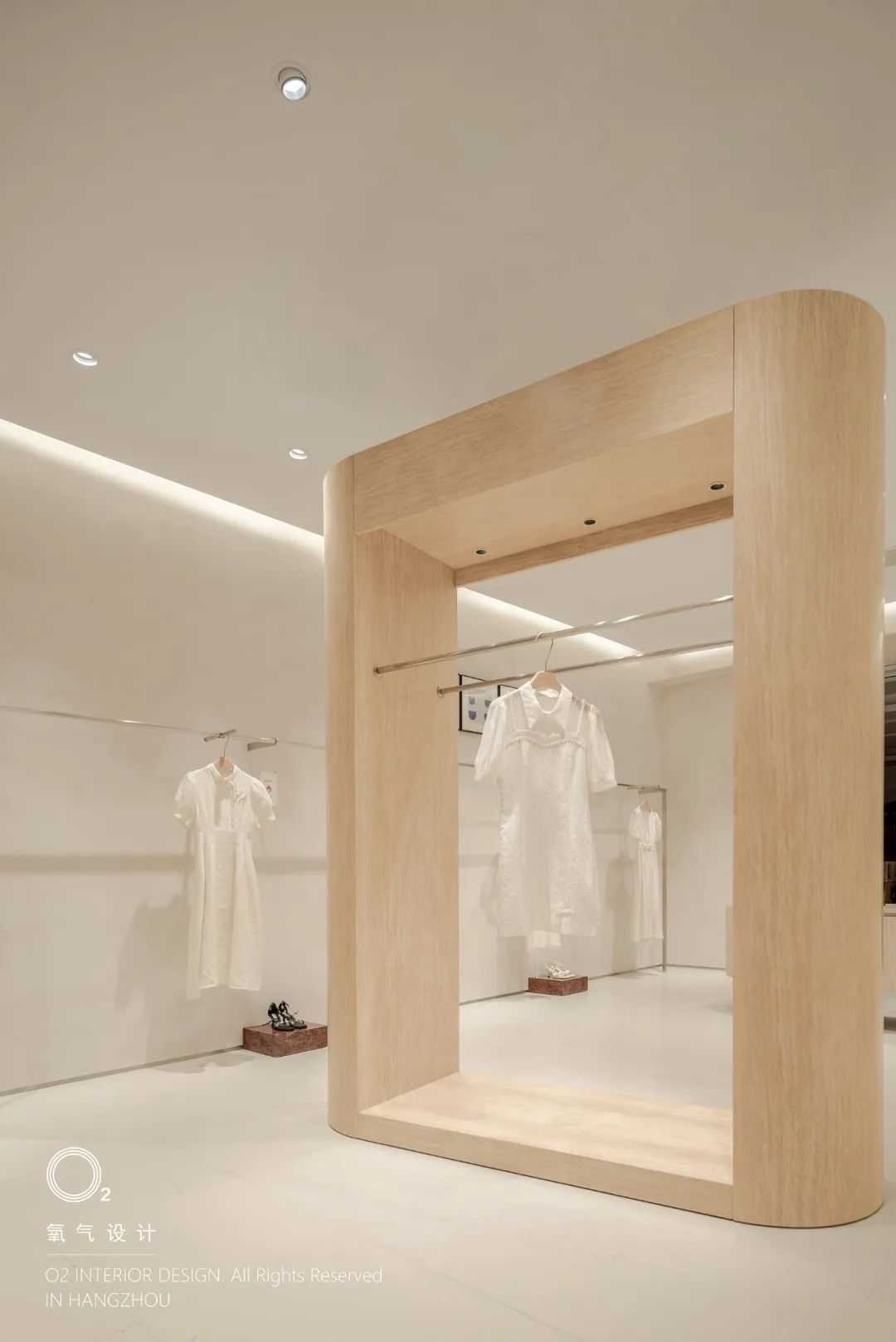 JUEVOO 精品女装店丨中国浙江丨氧气艺术设计-23