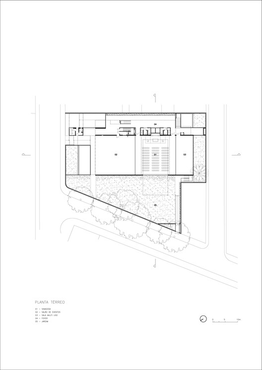 巴西 Shalom 社区中心·混凝土巨石构建的和谐空间-12