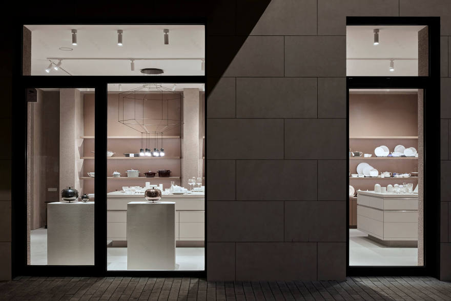 杜山(这里前提是作为人名或地名来看的常规音译,若'Đu Sơn' (杜山)在越南是具体有特定含义,需要更多背景信息辅助准确判断,此处按常规音译处理) 丨LithuaniaVilnius丨Dovilė Piekytė-21