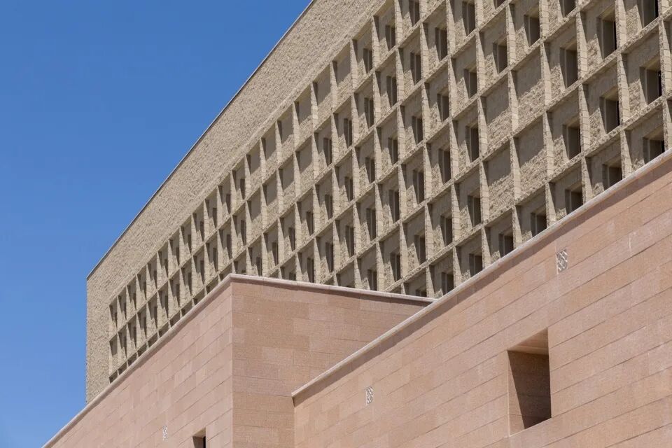 大学校园规划建筑设计：西宁 · 青海理工学院丨中国西宁丨清华大学建筑设计研究院有限公司（THAD）-30