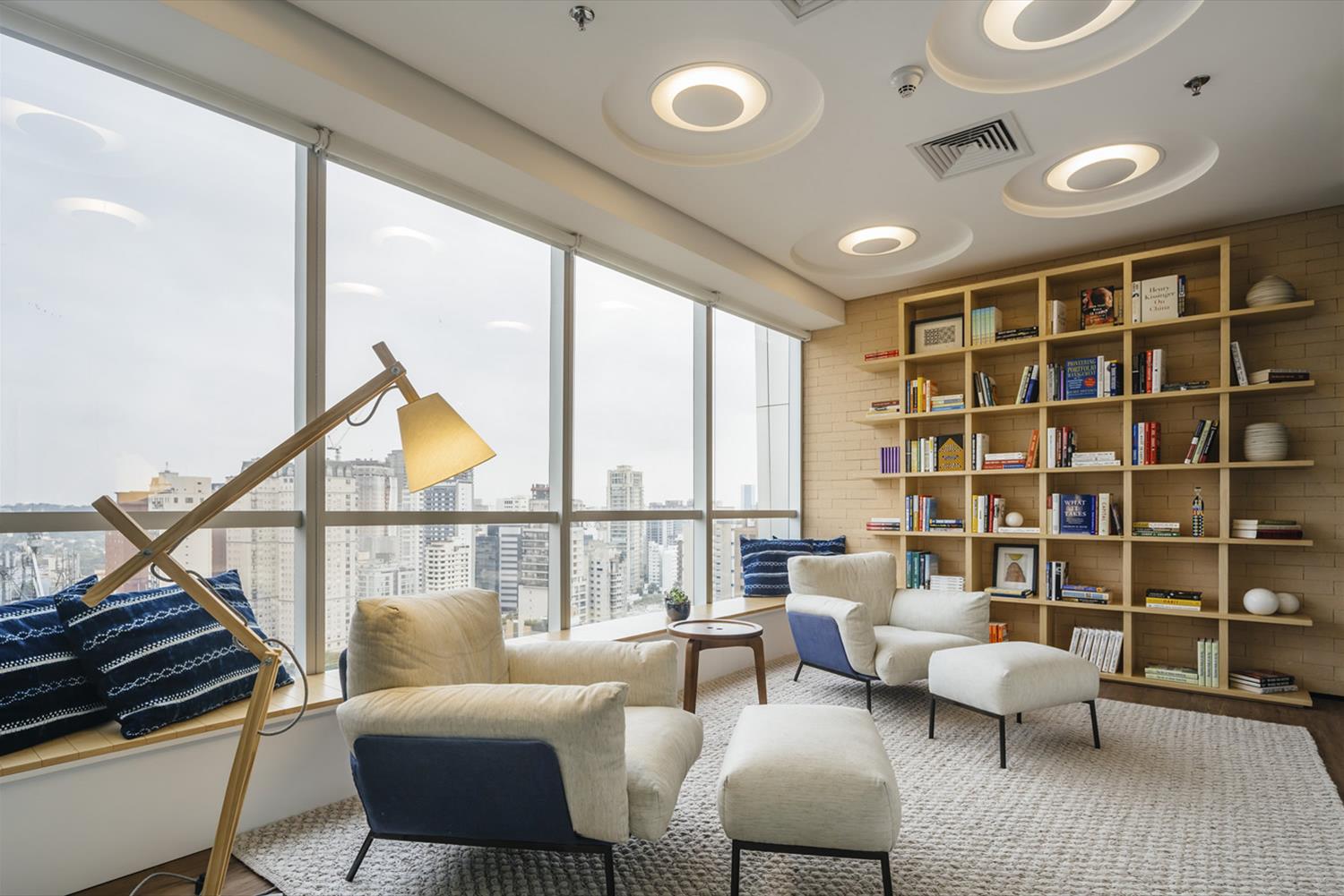 巴西 SP 企业办公室设计 | 现代、简约、环保-4