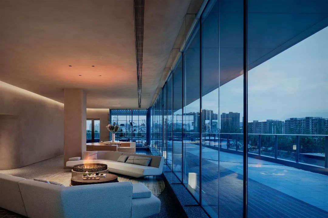 青岛融创·影都学府售楼处 · 生活美学馆的多功能空间设计丨中国青岛丨超级平常-61