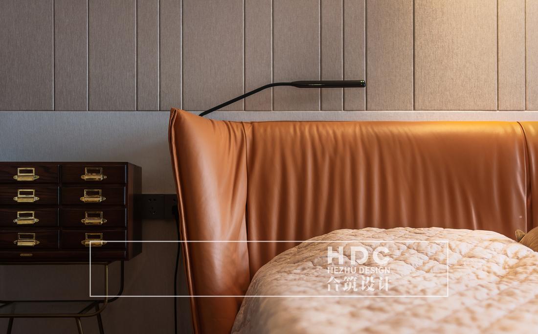 宁静沉稳的现代家居设计-22