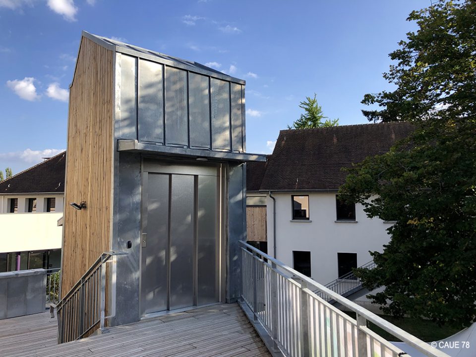 17世纪建筑改造为共享办公空间-1