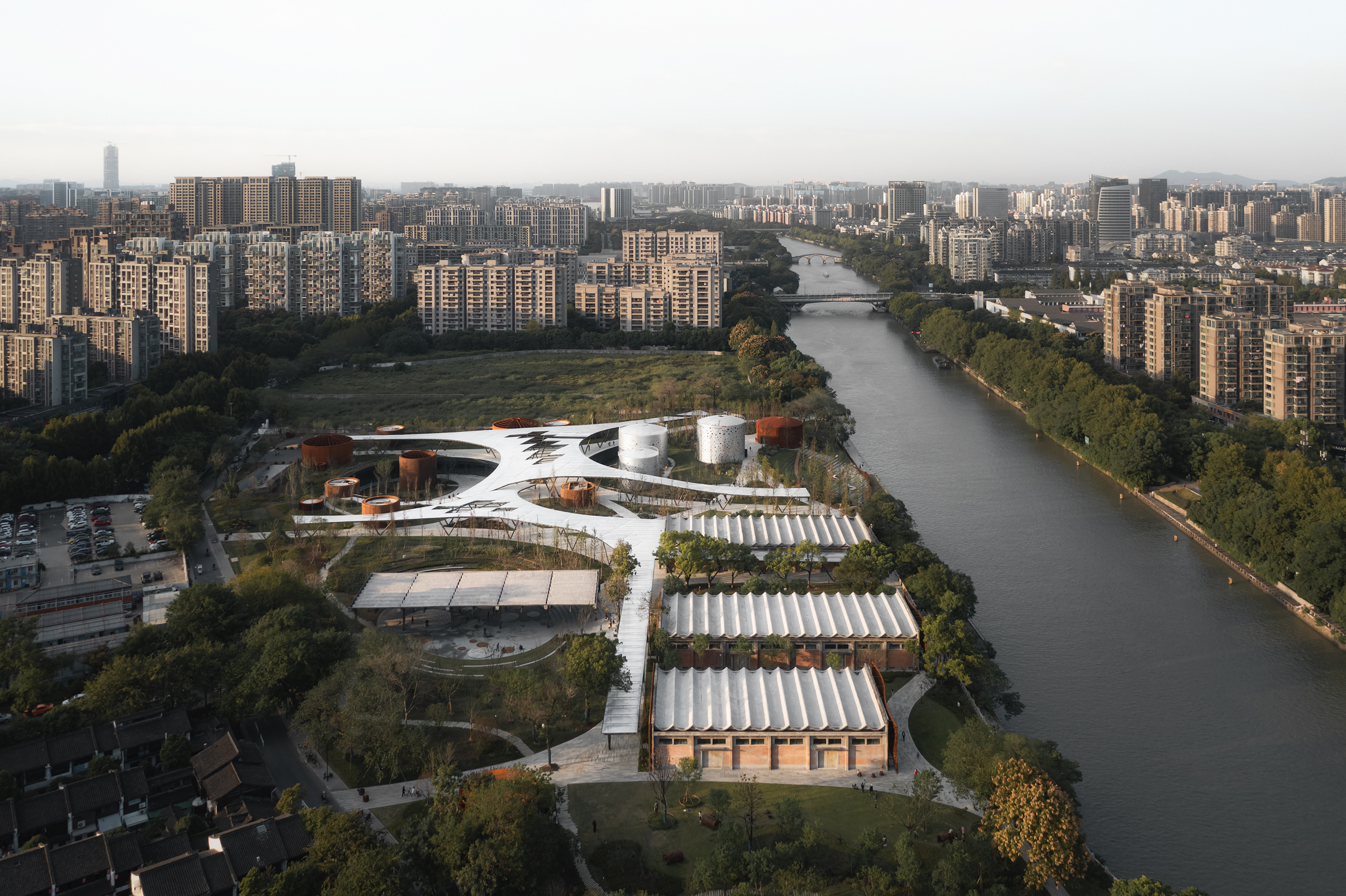 杭州小河公园丨中国杭州丨隈研吾建筑都市设计事务所-8