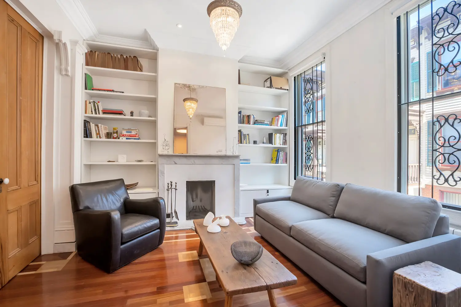 纽约曼哈顿翻新维多利亚式联排别墅，完美融合传统与现代-7