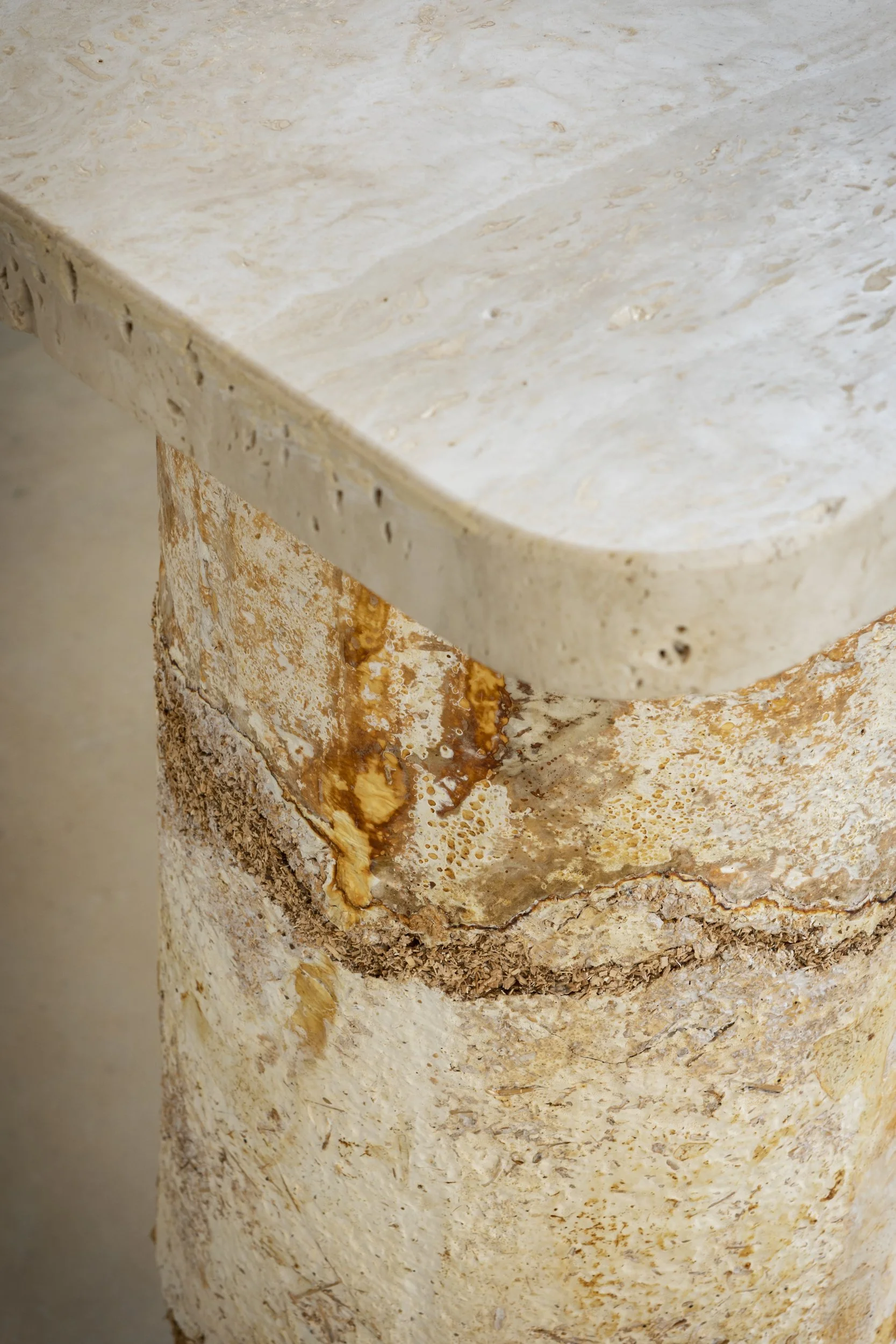 由于big· · Nina+Co表述不清晰，big和Nina+Co之间的· ·表意不明，难以准确理解原文意图和语境，无法给出准确翻译 丨Nina（推测）-8