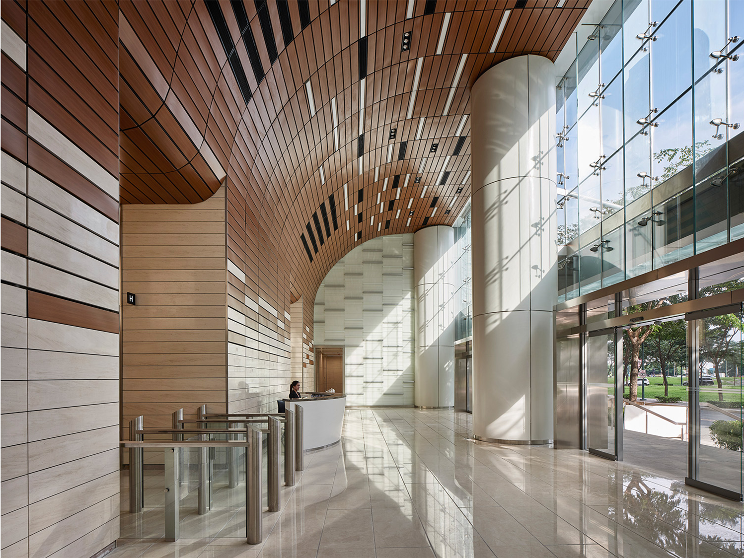 菲律宾马尼拉金融中心大楼-8