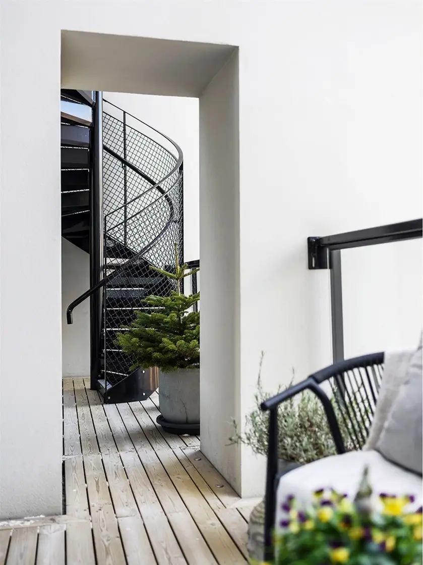 小户型大变身 | 34m2 屋顶露台打造明亮舒适家居空间-17