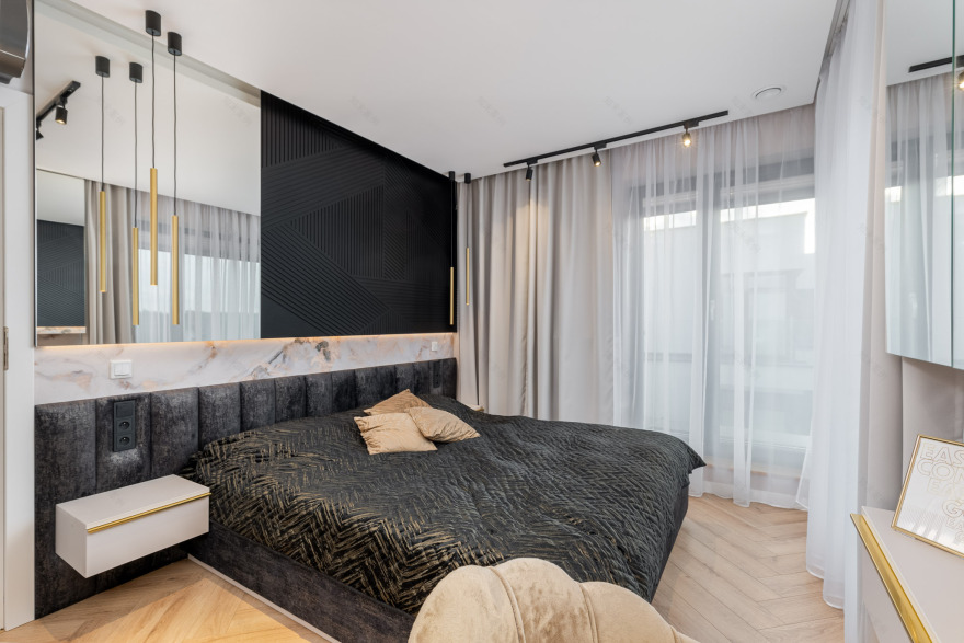 适合2+2家庭的漂亮住宅-33