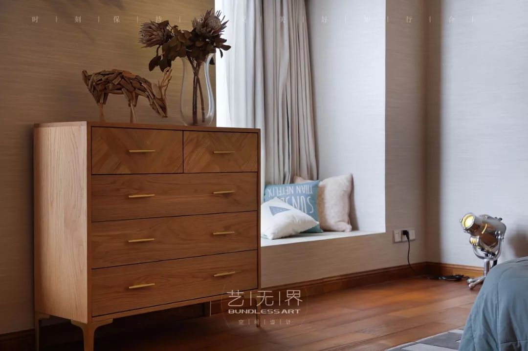 香蜜湖错层之家 | 现代生活与传统关公的和谐融合-48