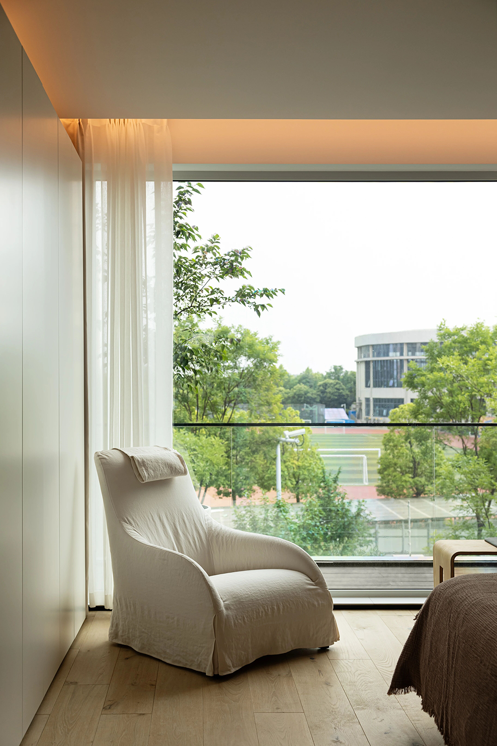 私宅丨400㎡诗意别墅：纯净如简，自然而然_20251021-101