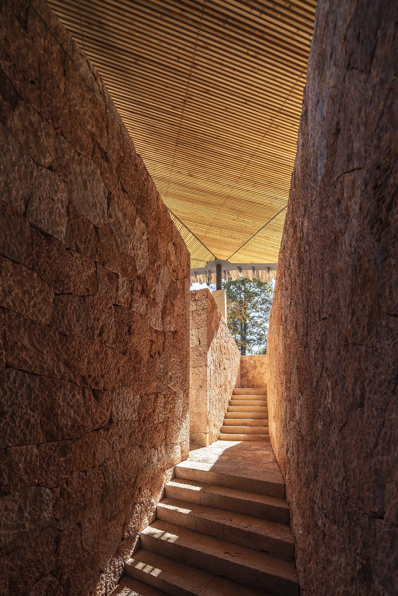 中国丽江落云自然体验中心设计丨中国白沙丨gad-50