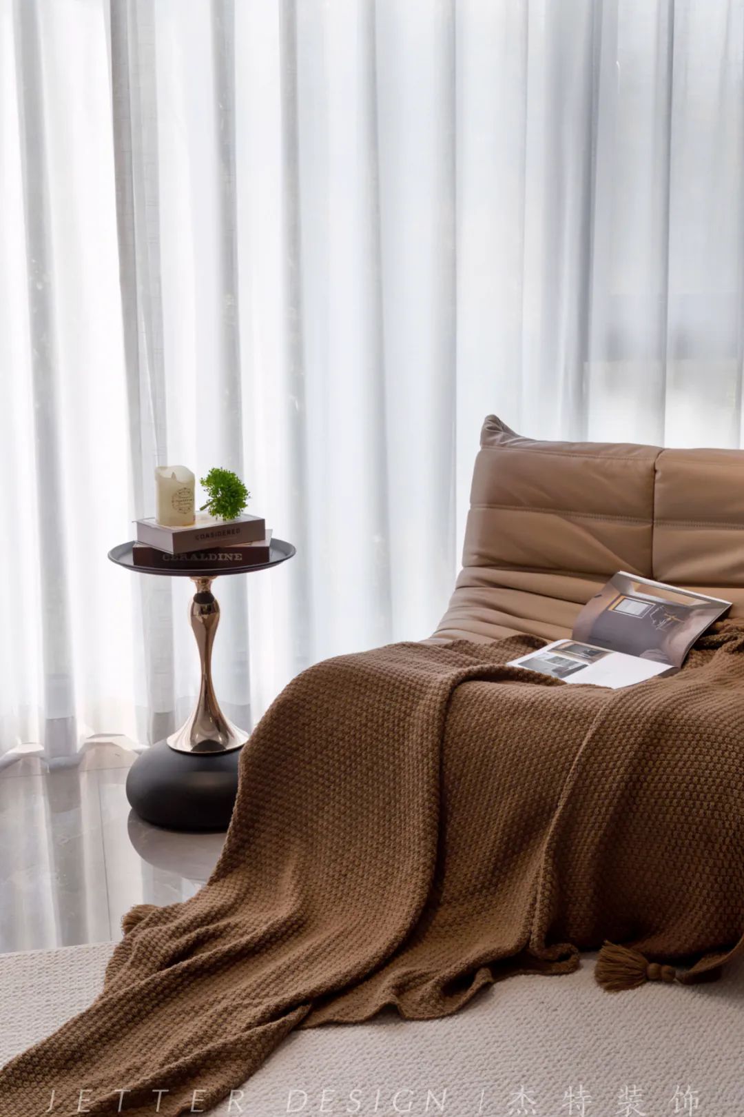 三代同堂的现代简约家居设计-45