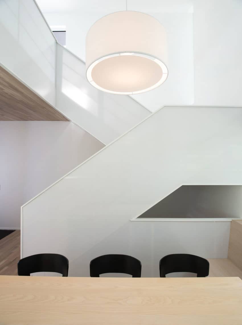 Luminous Home in Saint Paul, Minnesota-9