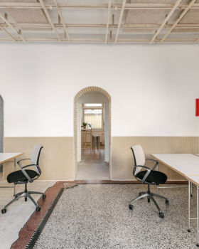 德国杜塞尔多夫循环办公室丨urselmann interior