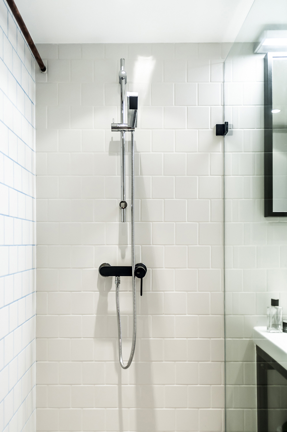 micri livework apartment in downtown budapest-12