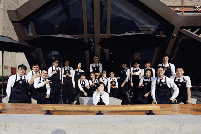 星巴克旗舰店设计大赏 | 隈研吾、刘克成等大师作品-98