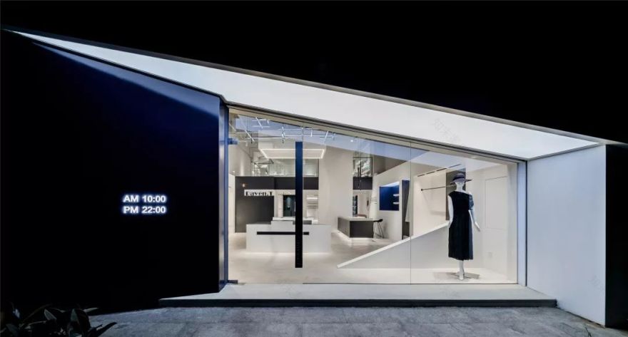 Ravent.T 沉浸式女装体验店-4