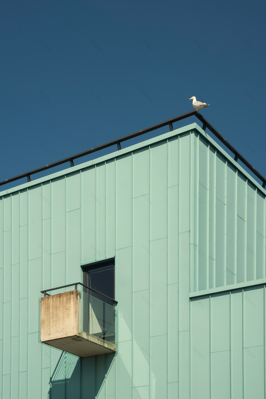 城市几何,塔林八区丨爱沙尼亚丨自学成才的摄影师-0