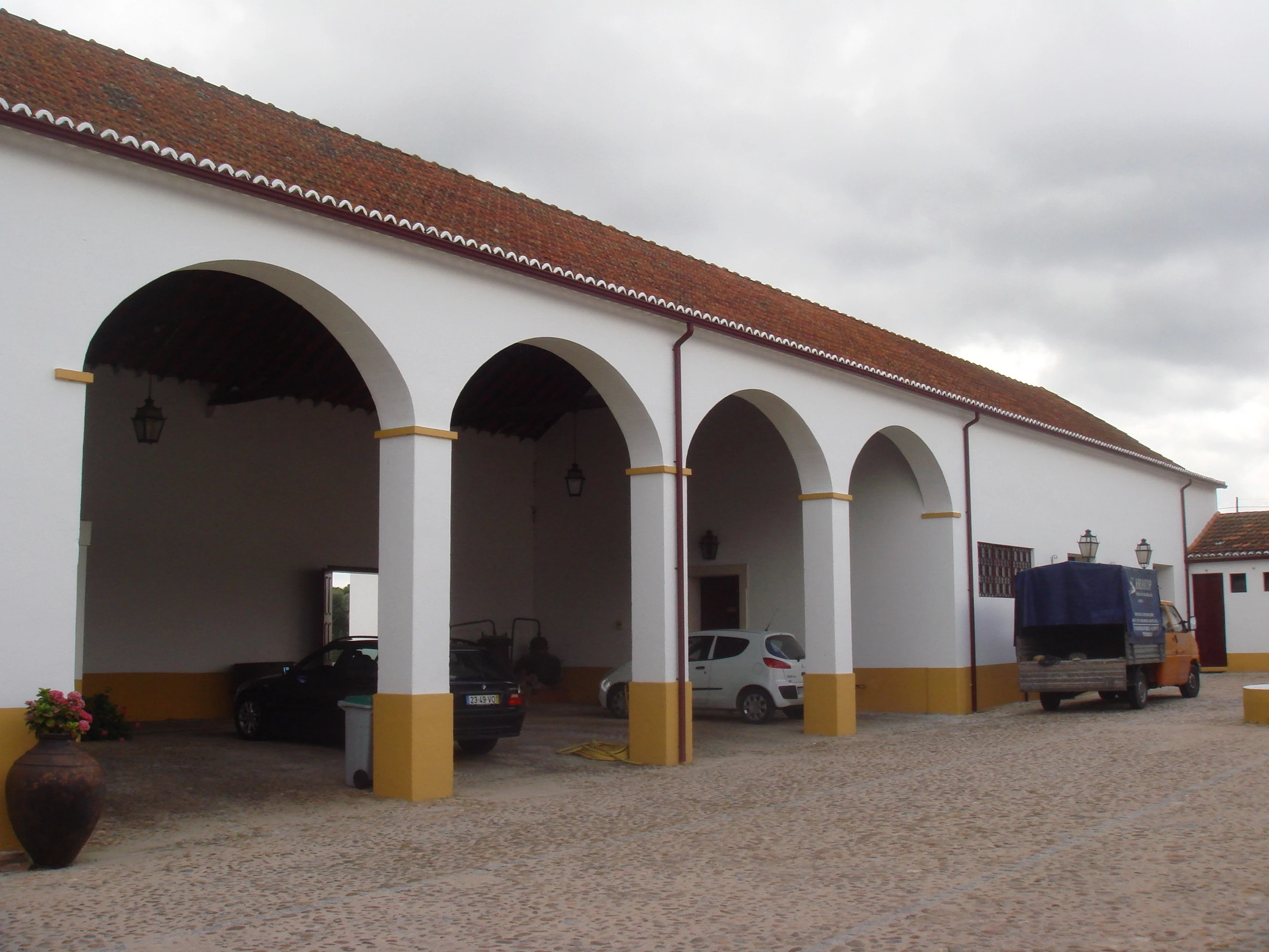 葡萄牙酒庄的现代复兴-11