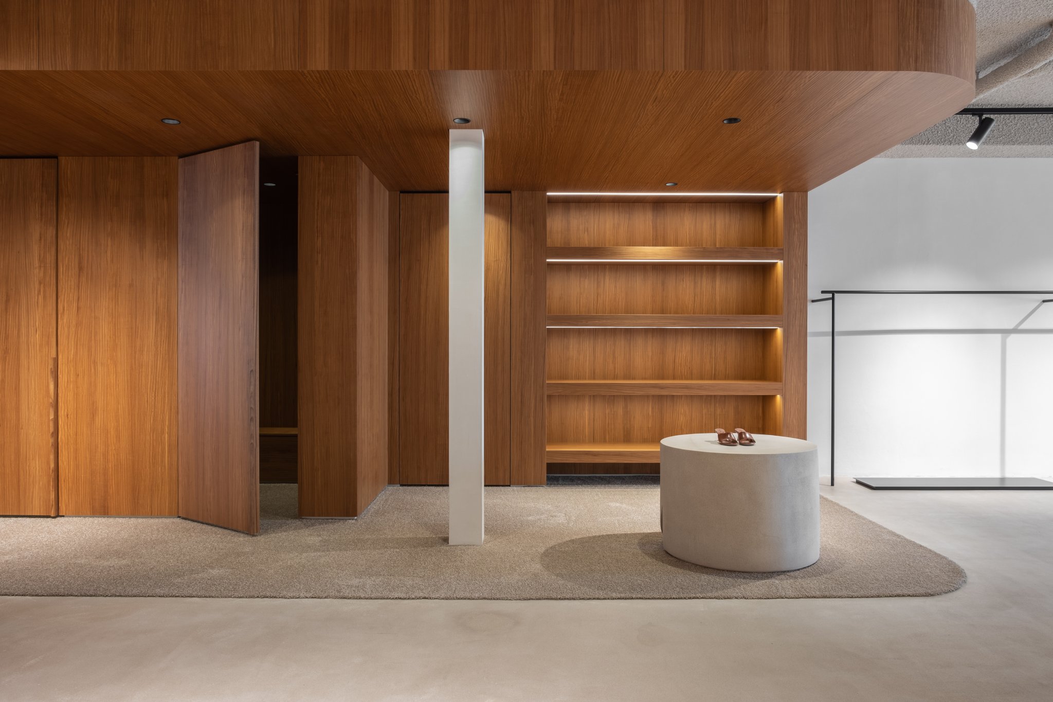 荷兰埃因霍温 Bylotte 高端时尚店丨Studio & Space-27