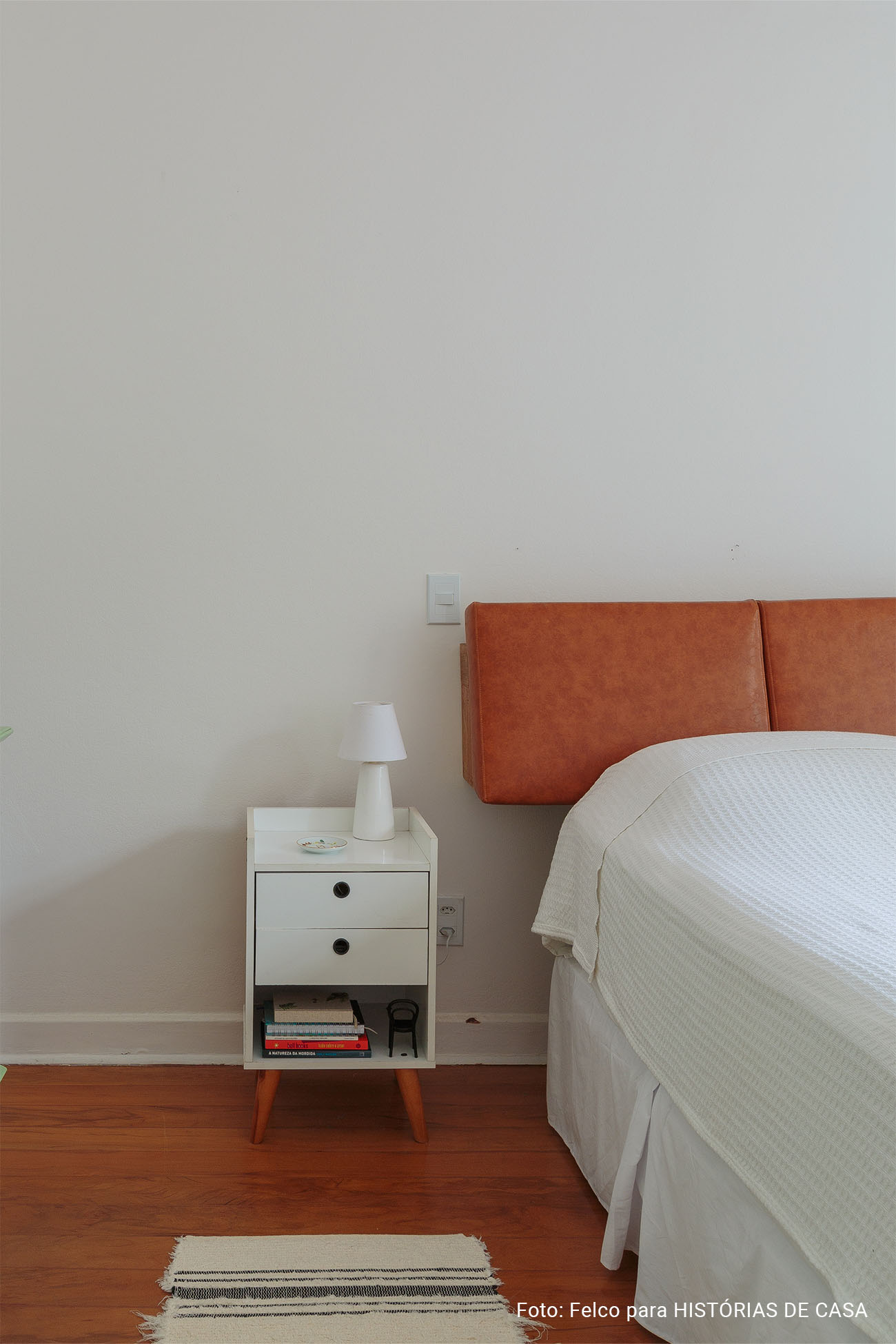 2024年度色彩翻新的别墅住宅-32