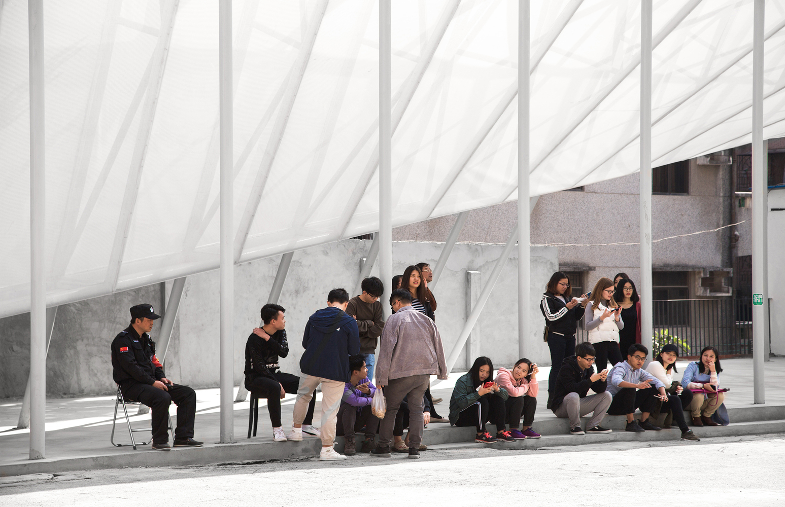 深圳南山城中村新公共空间 · 弹性战略与混合行为-38