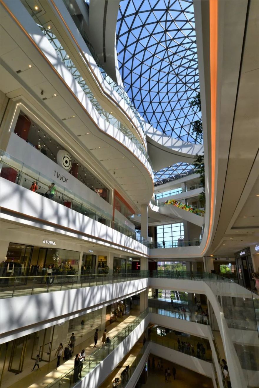 沪上最大室内花园中庭——LuOne 商业综合体-24