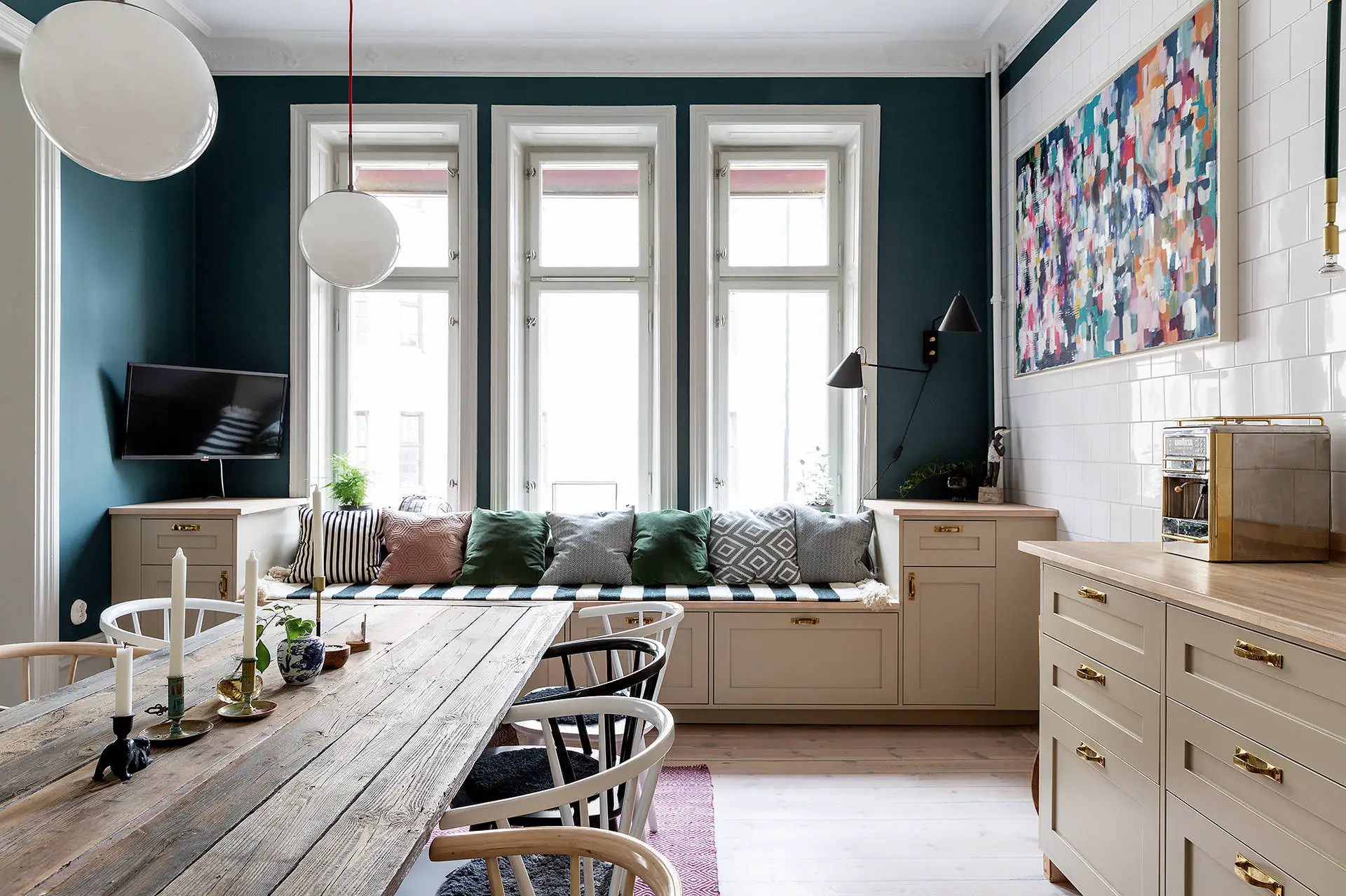 两室公寓的乡村风格厨房设计-3