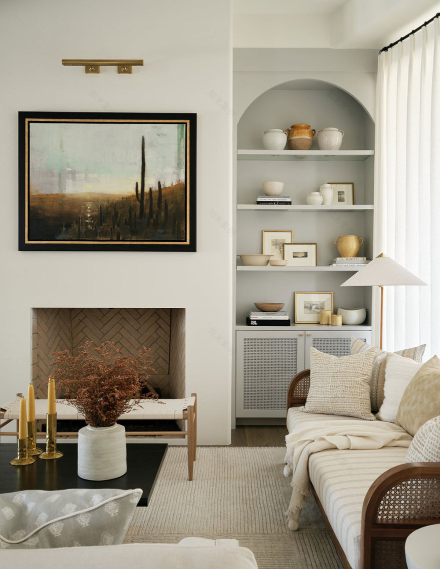 优雅沙漠度假屋,自然色彩与现代美学的完美融合-2