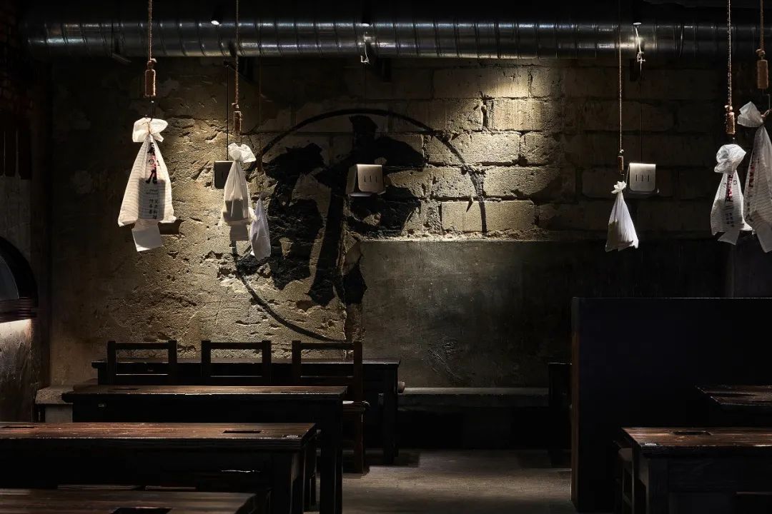 沈阳破店甜麻肥蛤总店 | 混搭美学的市井烟火气-21