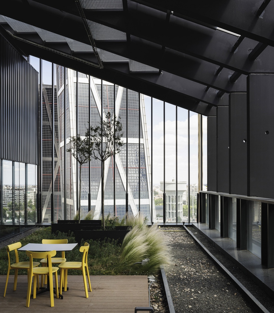 马德里地铁交通综合体 | 可持续建筑与城市环境的完美融合-45