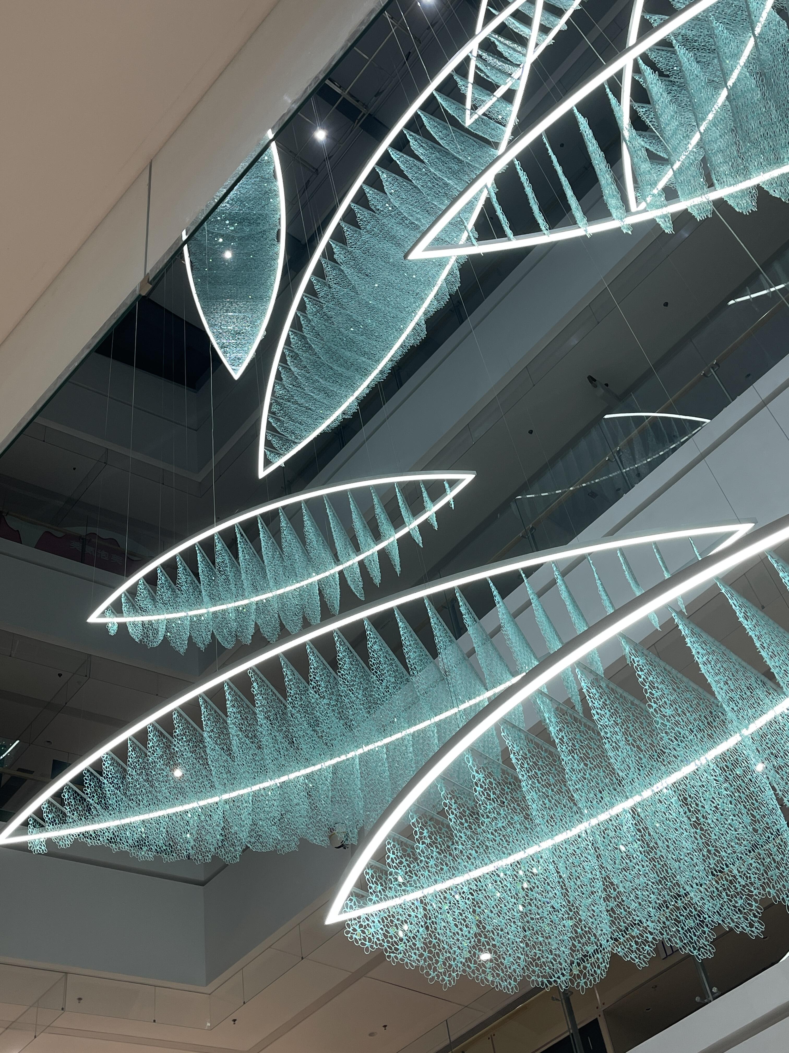 我用30萬根扎帶制作了一个艺术装置，撒出一片汪洋-5