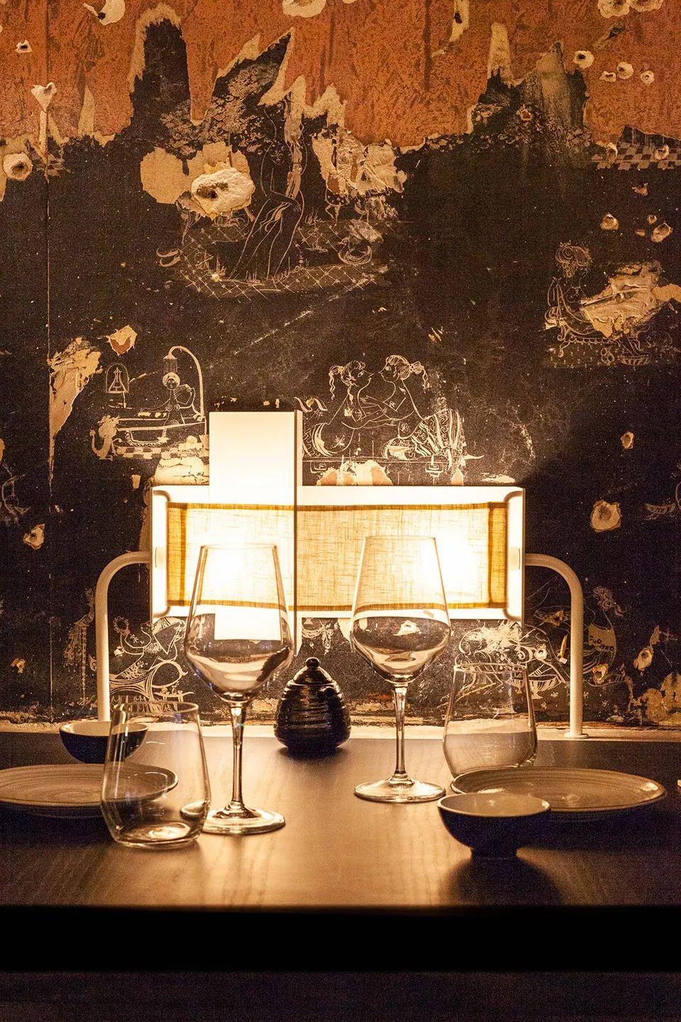 蒙特利尔 RYÙ餐厅 | 侘寂之美,历史与现代的对话-18