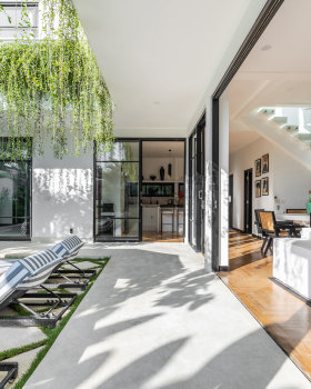 Villa Esi