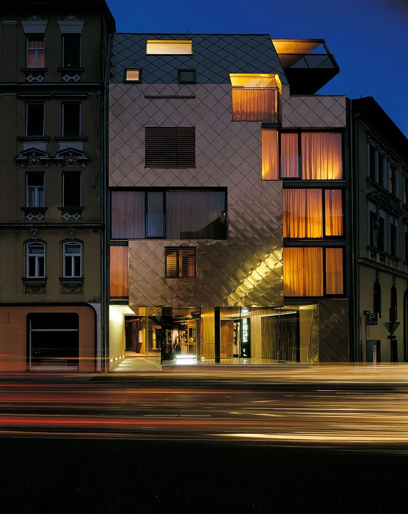 奥地利格赖茨市中心“金块”建筑丨INNOCAD architecture-13